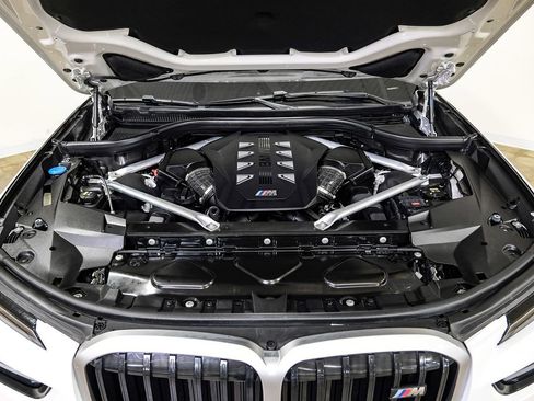 Used 2023 BMW X7 M60i AWD/4WD image 48