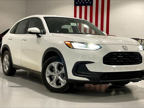 Used 2024 Honda HR-V LX image 2