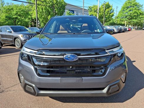 Used 2025 Subaru Forester Touring w/ Protection Package (1PH) AWD/4WD image 2