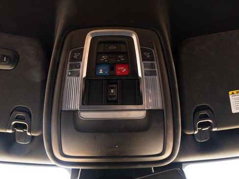 Used 2021 RAM 1500 Limited w/ Body Color Bumper Group image 24