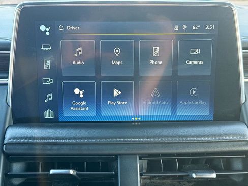 Used 2023 Chevrolet Suburban LT image 14