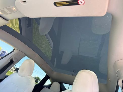 Used 2021 Tesla Model Y Performance AWD/4WD image 21