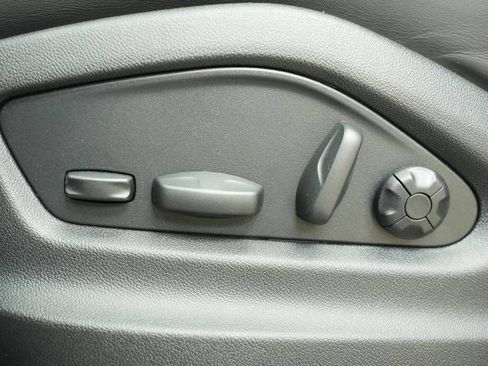 New 2026 Porsche Cayenne Coupe image 34