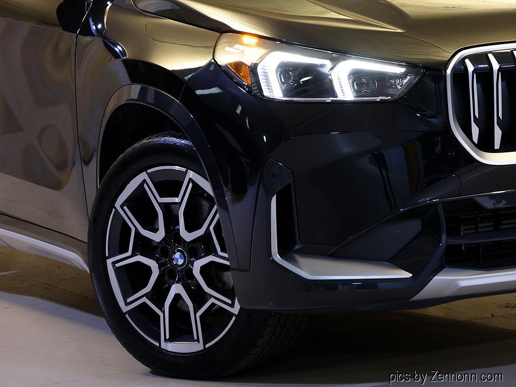 Certified 2026 BMW X1 xDrive28i AWD/4WD image 3