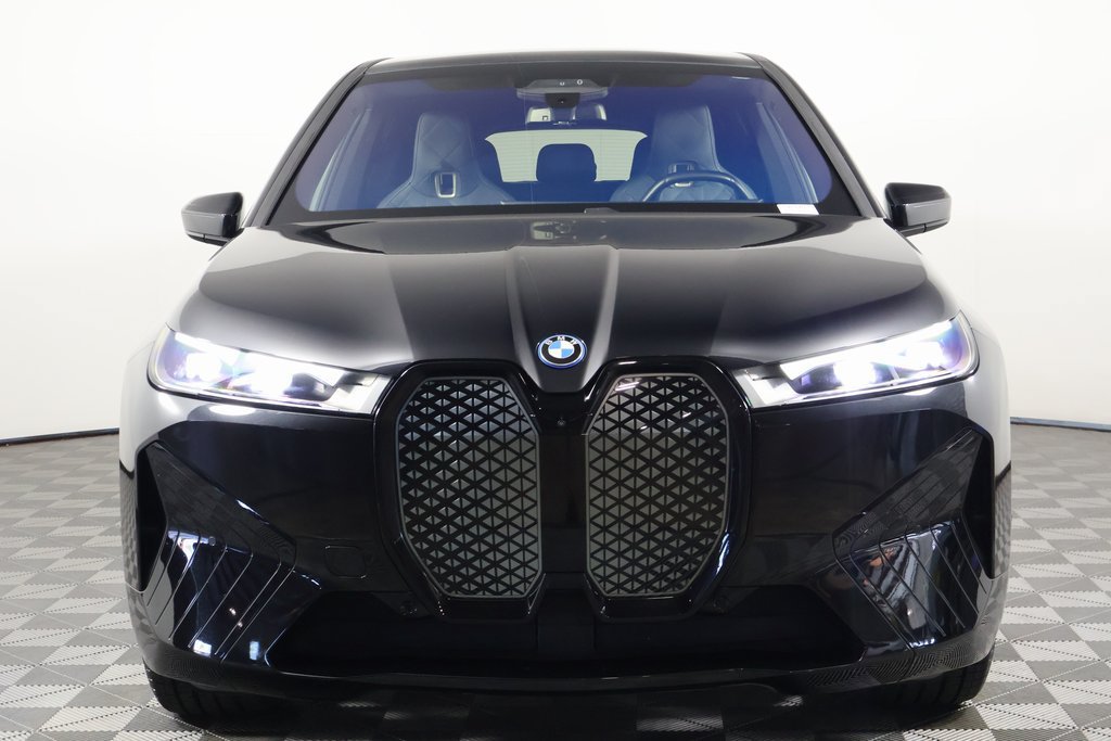 Certified 2024 BMW iX xDrive50 w/ Premium Package AWD/4WD image 2