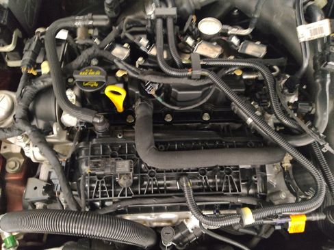 Used 2018 Ford Fusion SE w/ Fusion SE Technology Package image 30