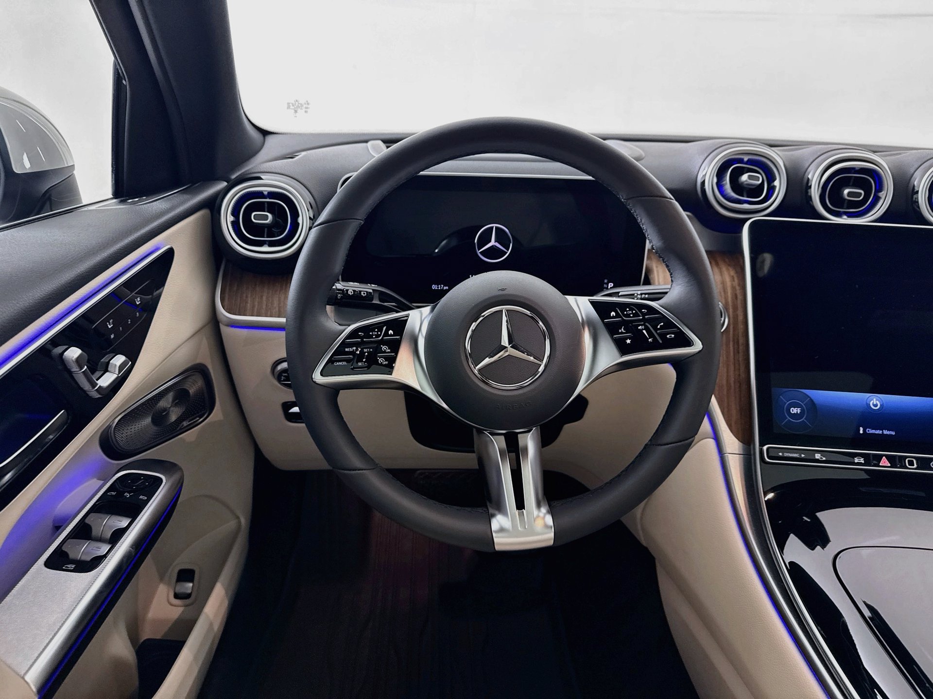 Certified 2026 Mercedes-Benz GLC 300 image 25