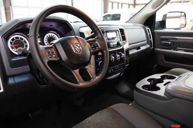 Used 2015 RAM 3500 SLT AWD/4WD image 29