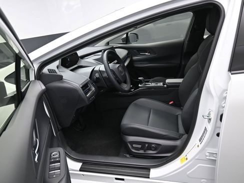 Certified 2026 Toyota Prius AWD image 9