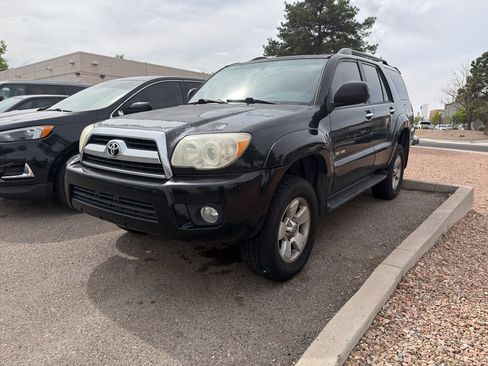 Used 2009 Toyota 4Runner SR5 AWD/4WD image 1