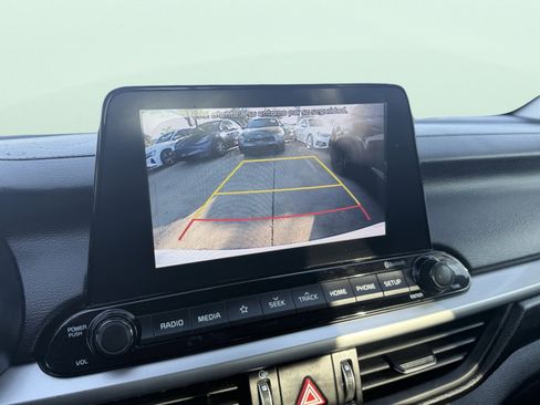 Used 2020 Kia Forte LXS image 43