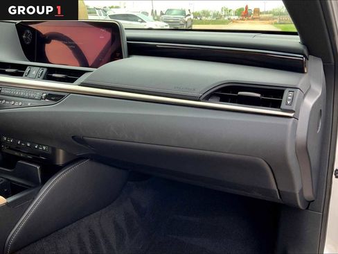 Used 2019 Lexus ES 350 w/ Luxury Package image 19