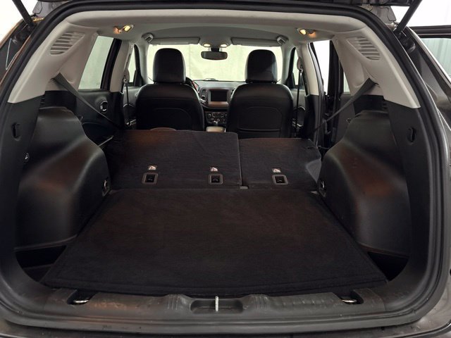 Used 2021 Jeep Compass Latitude w/ Convenience Group FWD image 12