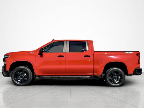 Used 2020 Chevrolet Silverado 1500 LT Trail Boss image 2