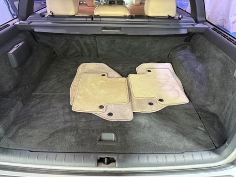 Used 2005 Volvo V70 R image 59