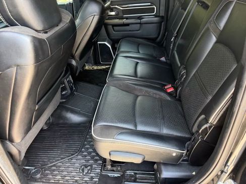 Used 2023 RAM 3500 Laramie w/ Night Edition image 27