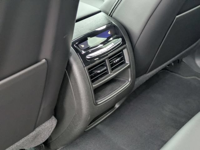 New 2026 Cadillac XT5 Premium Luxury w/ Driver Assist Package FWD image 30