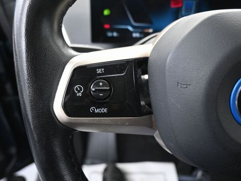 Used 2023 BMW iX xDrive50 w/ Premium Package image 21