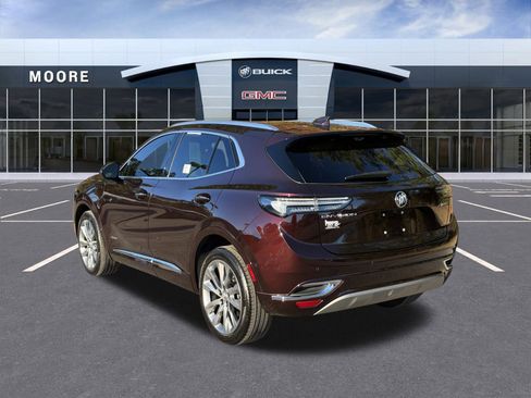 Used 2022 Buick Envision Avenir w/ Technology Package II image 5