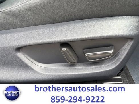 Used 2025 Toyota Camry XSE FWD image 42