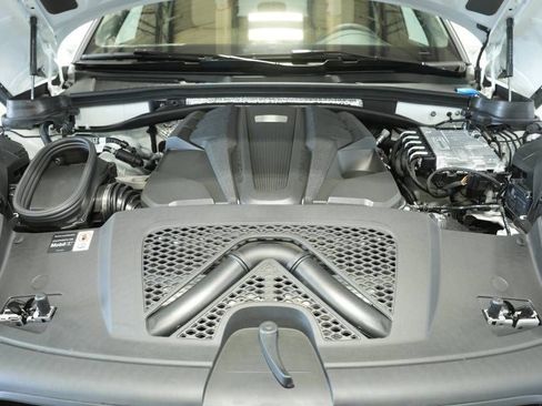 New 2026 Porsche Macan S image 30