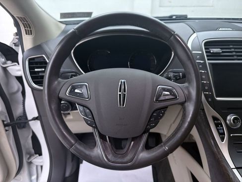 Used 2016 Lincoln MKX Reserve w/ Technology Package image 15