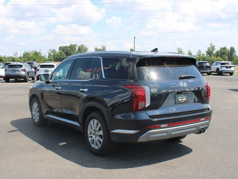 Used 2025 Hyundai Palisade SEL FWD image 7