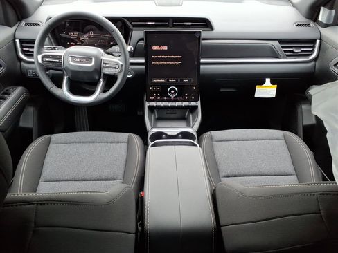 New 2026 GMC Terrain Elevation w/ LPO, Floor Liner Package image 11