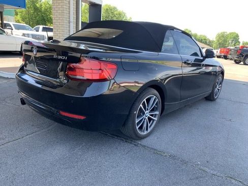 Used 2019 BMW 230i Convertible w/ Premium Package image 5