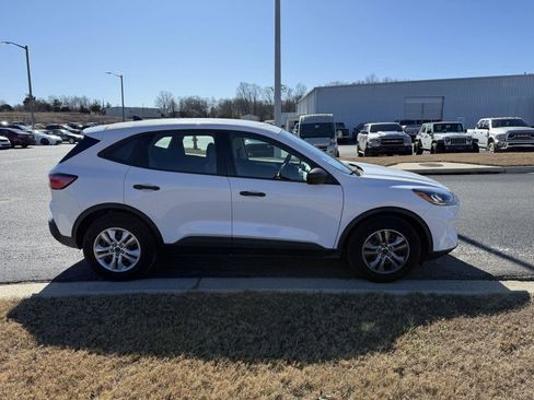 Used 2021 Ford Escape S image 6