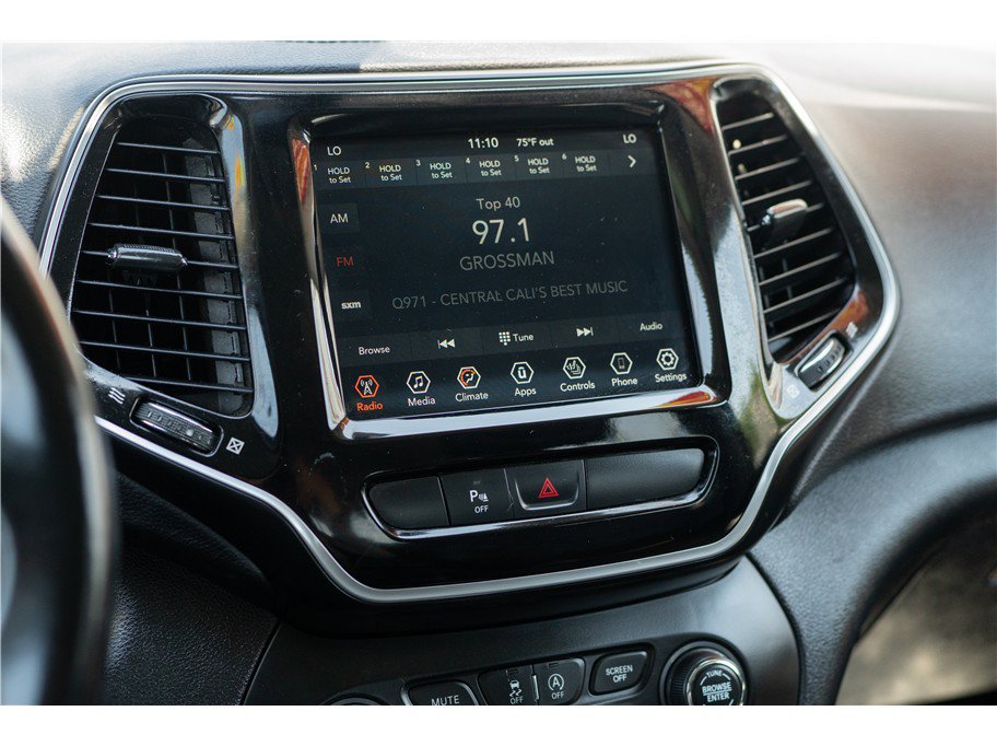 Used 2020 Jeep Cherokee Limited AWD/4WD image 12