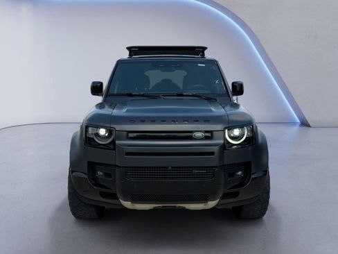 Used 2023 Land Rover Defender 110 X-Dynamic SE AWD/4WD image 10