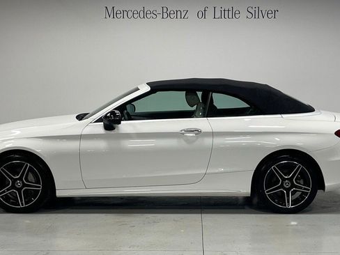 Used 2023 Mercedes-Benz C 300 4MATIC Cabriolet image 2