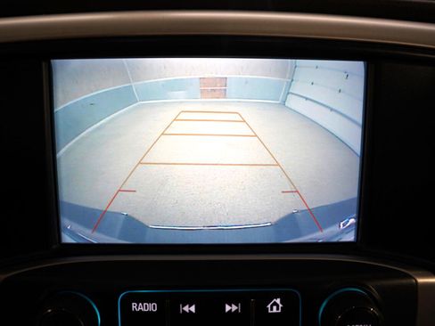 Used 2018 GMC Sierra 1500 SLT w/ SLT Premium Package image 21