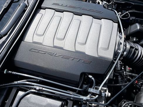 Used 2019 Chevrolet Corvette Grand Sport w/ Z07 Performance Package RWD image 27