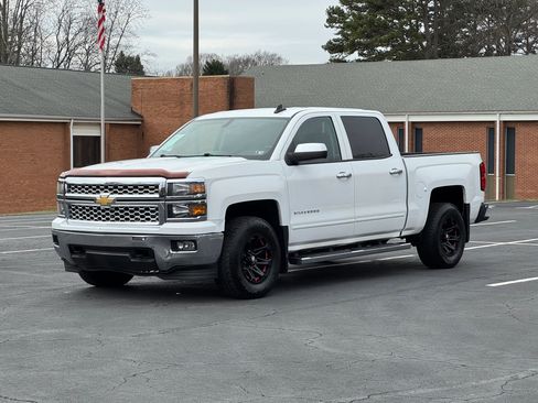 Used 2015 Chevrolet Silverado 1500 LT image 1