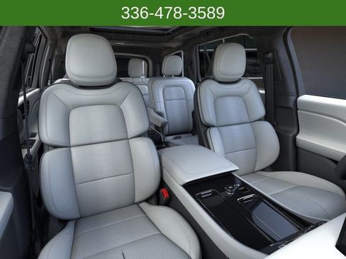 New 2026 Lincoln Aviator Black Label AWD/4WD image 10