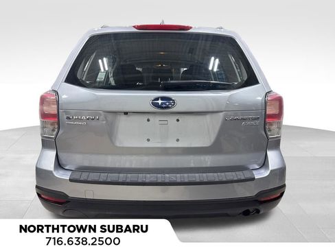 Used 2017 Subaru Forester 2.5i w/ Alloy Wheel Package image 30