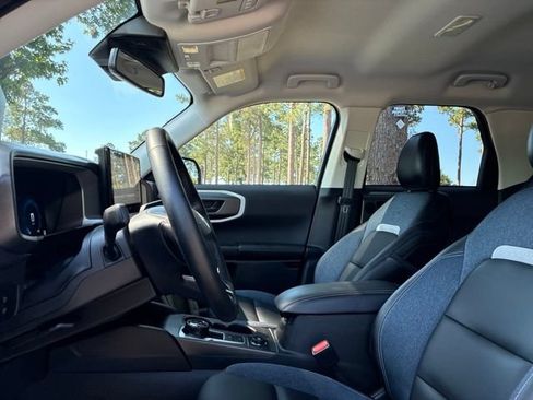 Used 2025 Ford Bronco Sport Outer Banks w/ Outer Banks Tech Package+ AWD/4WD image 21