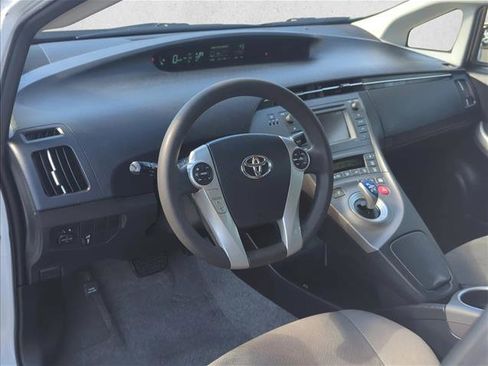 Used 2015 Toyota Prius Two image 11