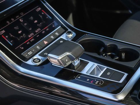 Certified 2025 Audi Q7 3.0T Premium Plus w/ Premium Plus Package AWD/4WD image 22