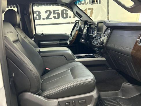 Used 2015 Ford F350 Platinum w/ Platinum Package image 13