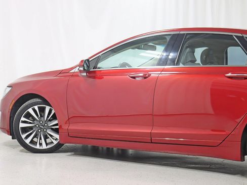 Used 2019 Lincoln MKZ Reserve image 11