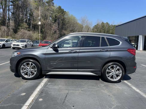 Used 2017 BMW X1 xDrive28i image 2