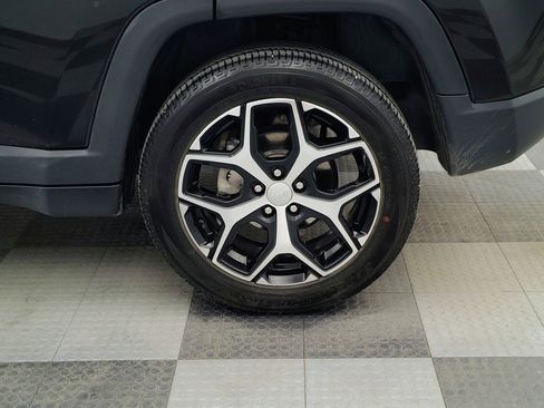 Used 2024 Jeep Compass Limited AWD/4WD image 15