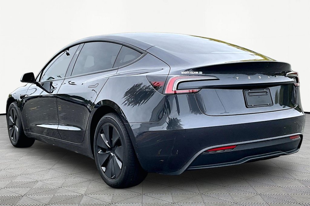 Used 2025 Tesla Model 3 Long Range RWD image 4