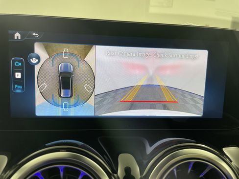 New 2026 Mercedes-Benz GLB 250 image 22