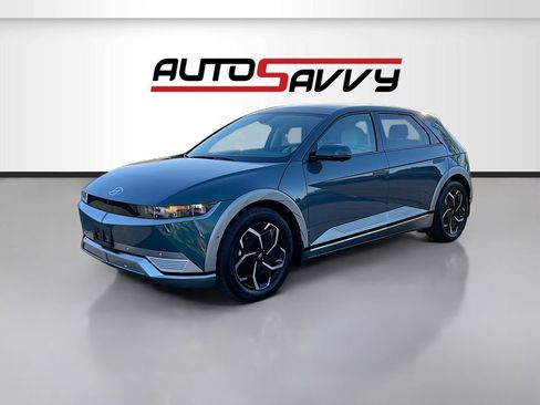 Used 2024 Hyundai Ioniq 5 Limited image 3