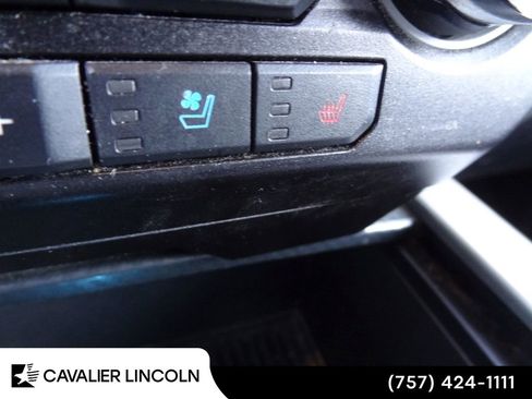 Used 2019 Ford F150 Lariat AWD/4WD image 16