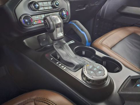 Used 2023 Ford Bronco Outer Banks w/ Sasquatch Package image 30